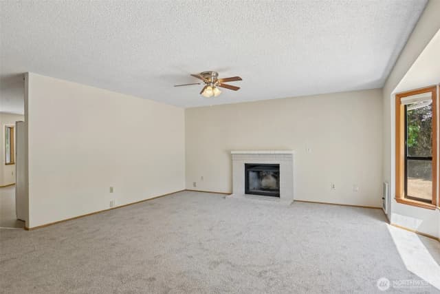Property photo for 9003 159th Street E, Puyallup photo 4