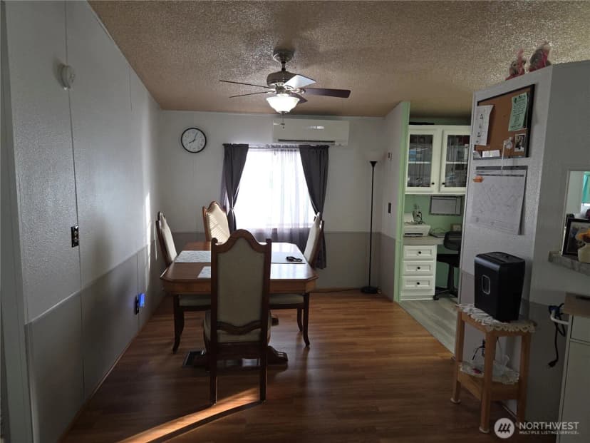 Property photo for 1019 Stanford Drive #20, Cosmopolis photo 13