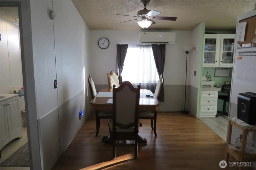 Property photo for 1019 Stanford Drive #20, Cosmopolis photo 30