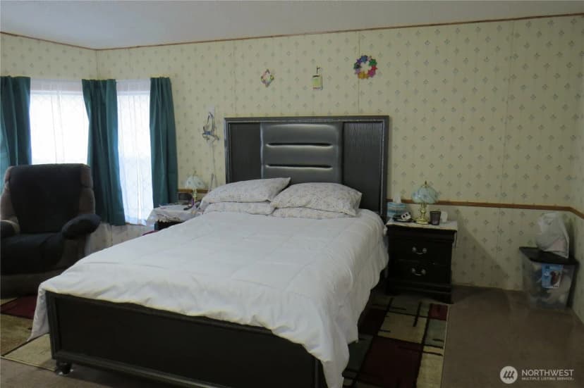 Property photo for 1019 Stanford Drive #20, Cosmopolis photo 19