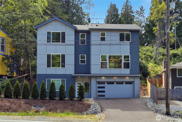 Property photo for 7511 Dumar Way Sw, Seattle