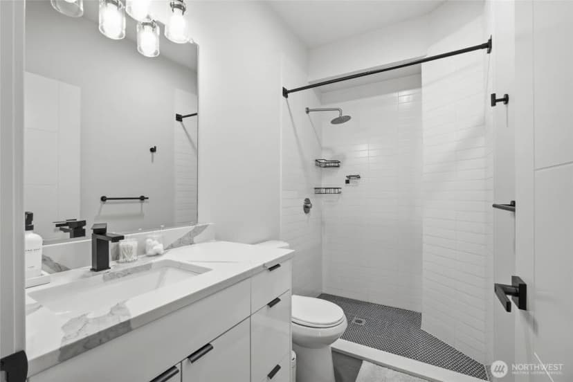 Property photo for 7511 Dumar Way Sw, Seattle photo 9