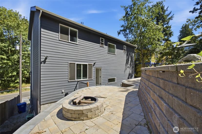 Property photo for 7511 Dumar Way Sw, Seattle photo 38