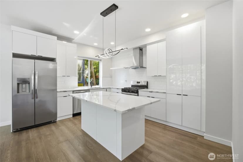 Property photo for 7511 Dumar Way Sw, Seattle photo 18