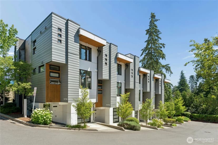 Property photo for 10762 Se 1st Drive #22, Bellevue photo 32