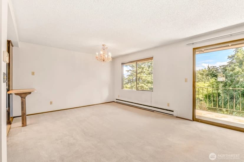 Property photo for 2418 Euclid Avenue #6, Everett photo 12