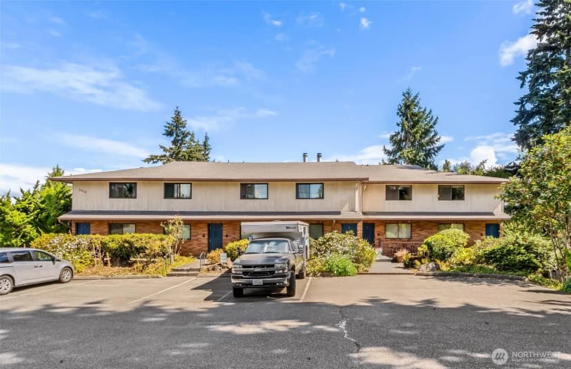 Property photo for 2418 Euclid Avenue #6, Everett