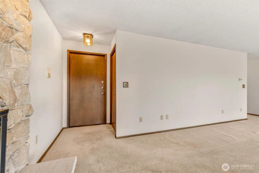 Property photo for 2418 Euclid Avenue #6, Everett photo 5