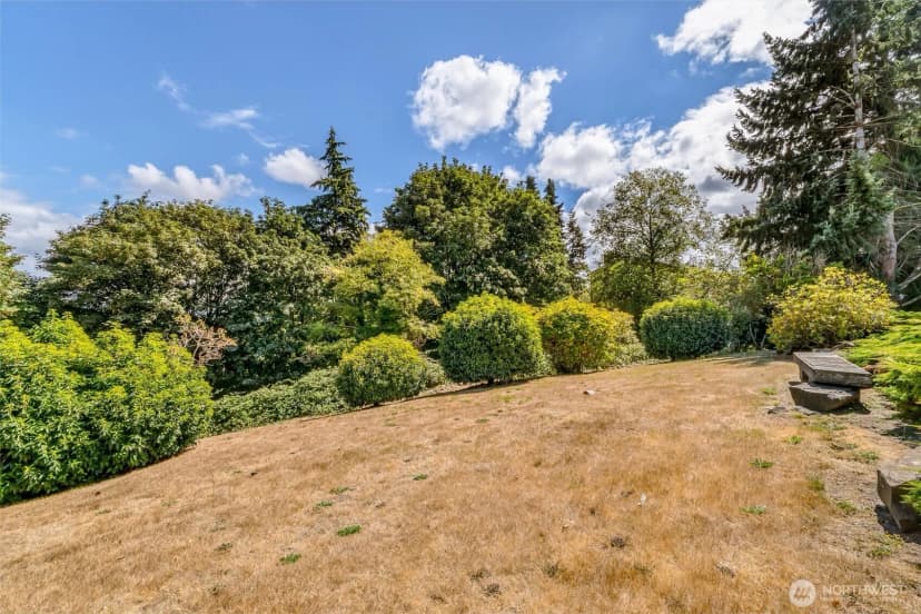 Property photo for 2418 Euclid Avenue #6, Everett photo 29