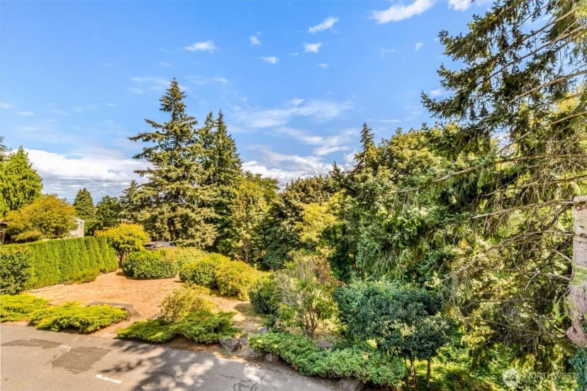 Property photo for 2418 Euclid Avenue #6, Everett photo 28