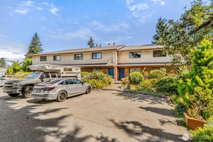 Property photo for 2418 Euclid Avenue #6, Everett photo 35