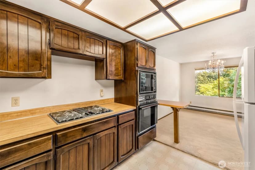 Property photo for 2418 Euclid Avenue #6, Everett photo 16
