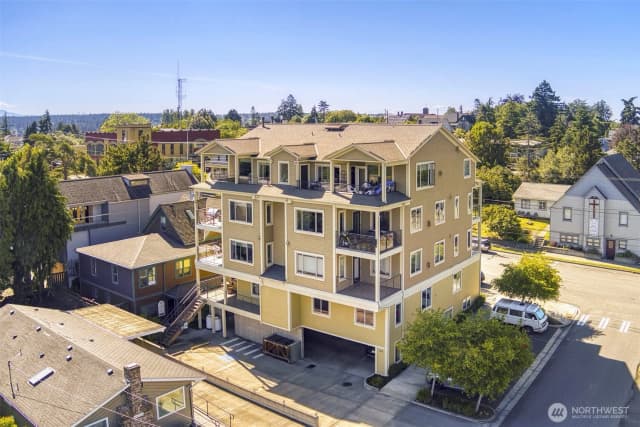 Property photo for 1215 Lawrence Street #101, Port Townsend photo 2