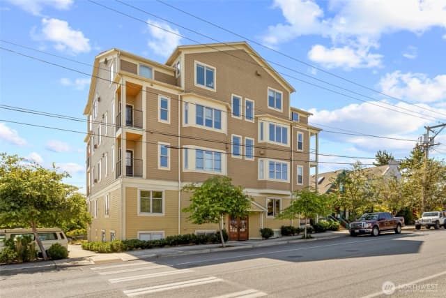 Property photo for 1215 Lawrence Street #101, Port Townsend photo 5