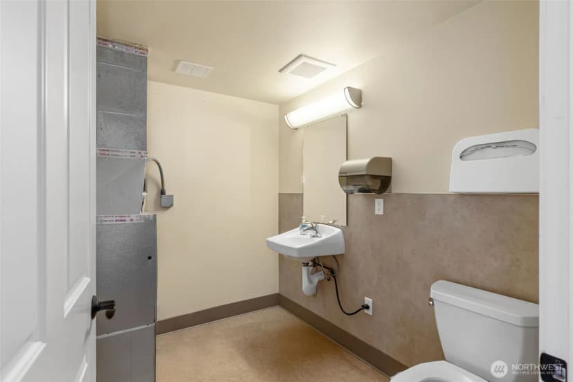 Property photo for 1215 Lawrence Street #101, Port Townsend photo 26
