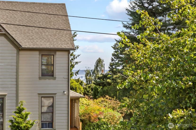 Property photo for 1215 Lawrence Street #101, Port Townsend photo 15