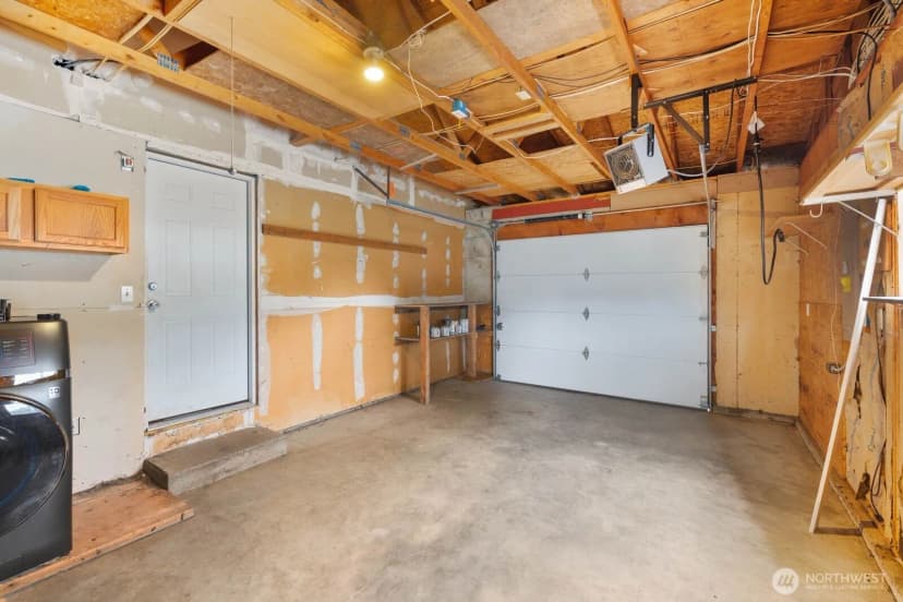 Property photo for 535 Rosewood Drive, Buckley photo 32