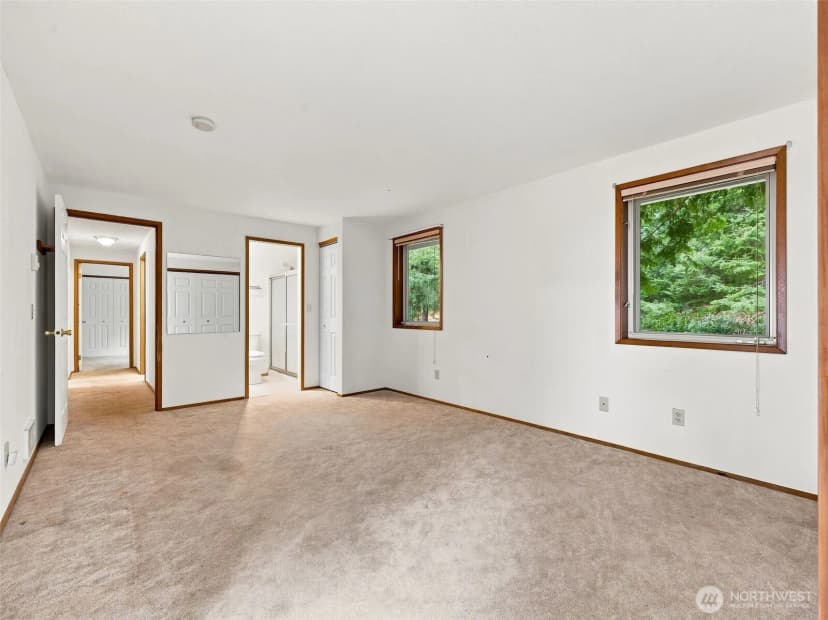Property photo for 13706 Teal Lane, Long Beach photo 28