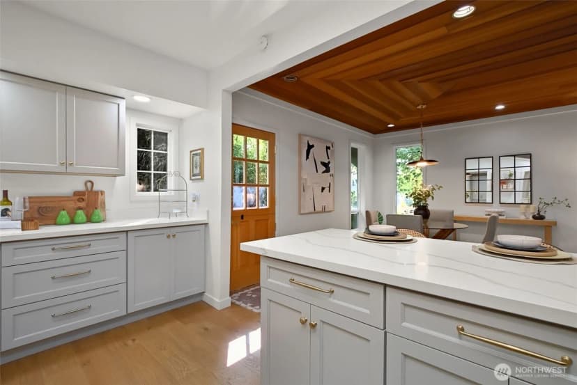 Property photo for 4338 Sw Willow Street, Seattle photo 14