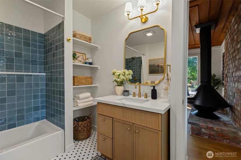 Property photo for 4338 Sw Willow Street, Seattle photo 25