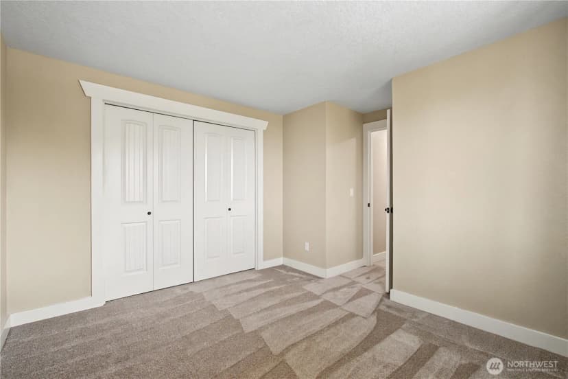 Property photo for 10010 76th Street Sw, Lakewood photo 26
