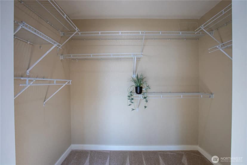 Property photo for 10010 76th Street Sw, Lakewood photo 35