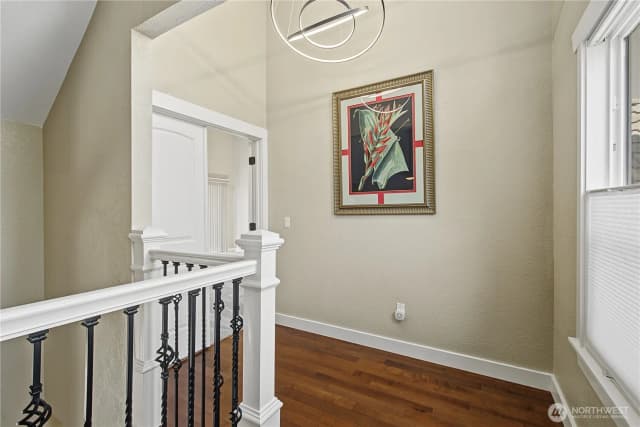 Property photo for 10010 76th Street Sw, Lakewood photo 5
