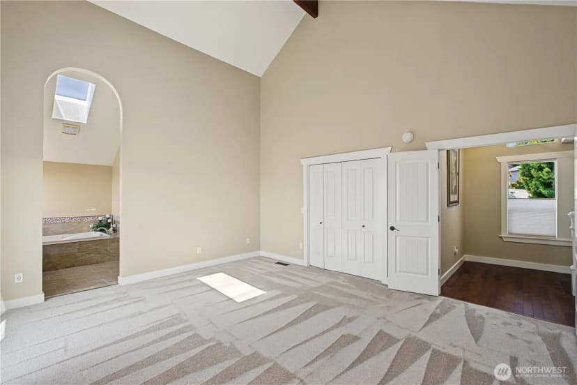 Property photo for 10010 76th Street Sw, Lakewood photo 7