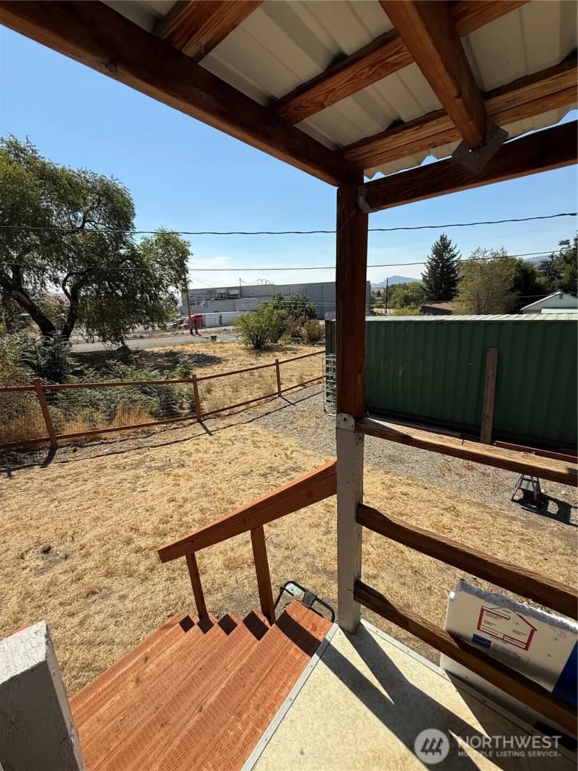 Property photo for 426 Hanford Street, Omak photo 25
