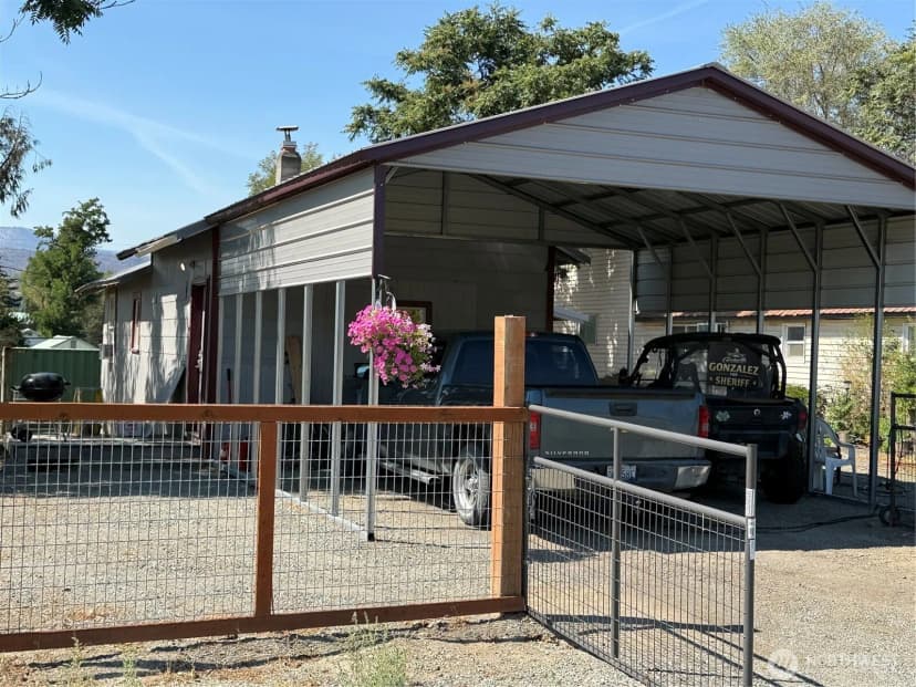 Property photo for 426 Hanford Street, Omak photo 28