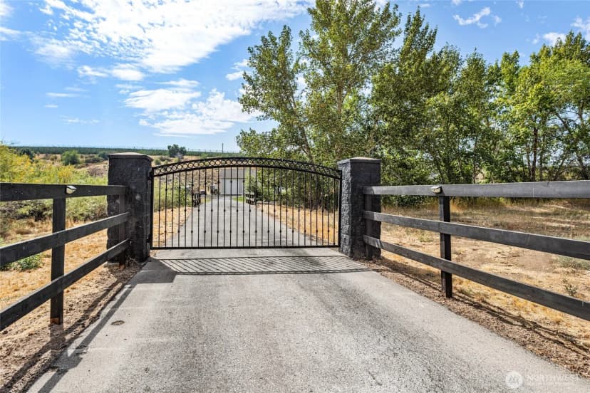 Property photo for 14434 Cottonwood Canyon Road, Yakima photo 38