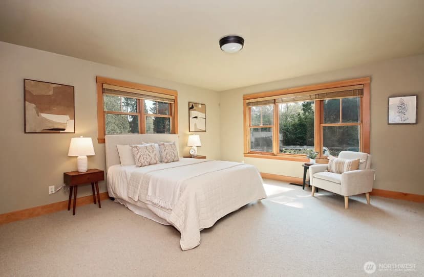 Property photo for 1052 Woodside Lane, Langley photo 15