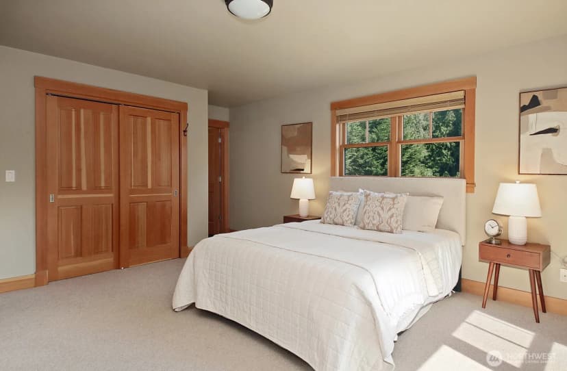 Property photo for 1052 Woodside Lane, Langley photo 16