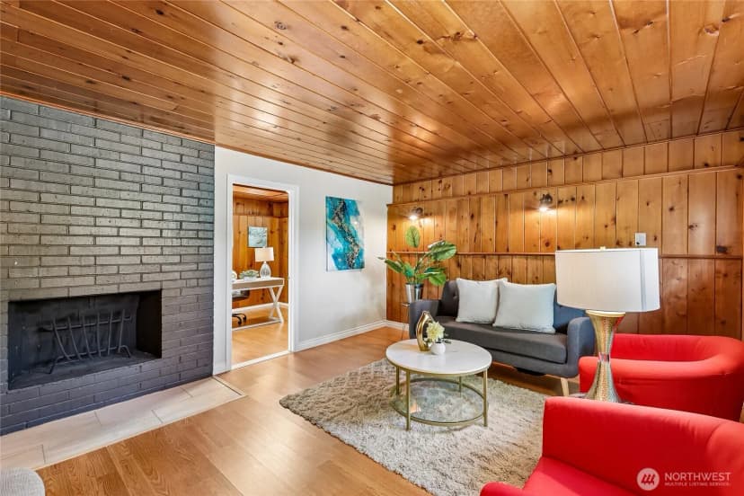 Property photo for 1853 N 200th Street, Shoreline photo 23