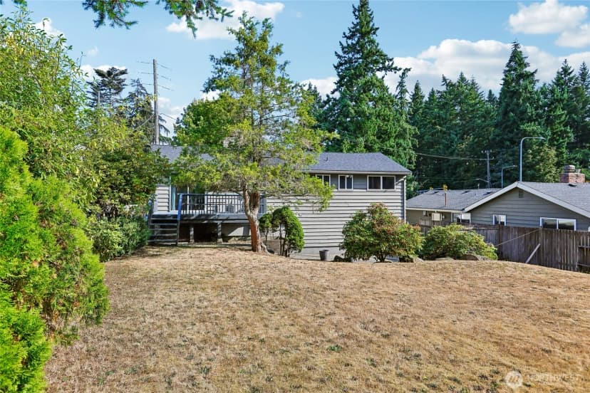 Property photo for 1853 N 200th Street, Shoreline photo 34