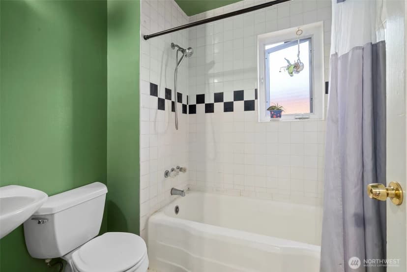 Property photo for 214 Summit Avenue, Fircrest photo 11