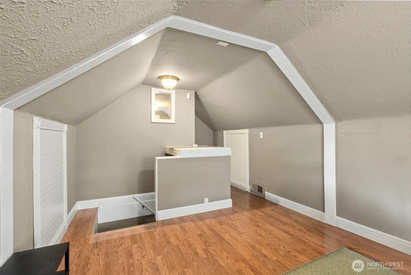 Property photo for 214 Summit Avenue, Fircrest photo 15