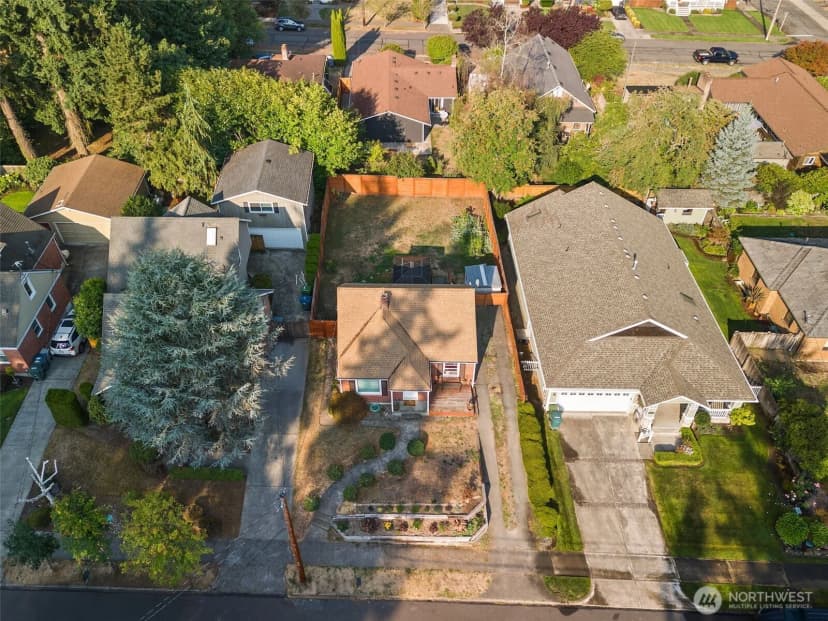 Property photo for 214 Summit Avenue, Fircrest photo 22