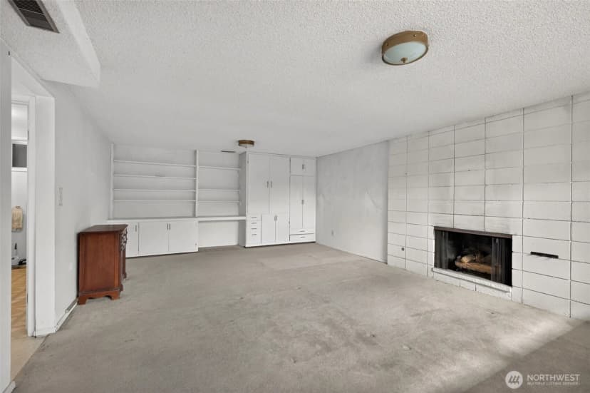 Property photo for 609 168th Avenue Ne, Bellevue photo 13