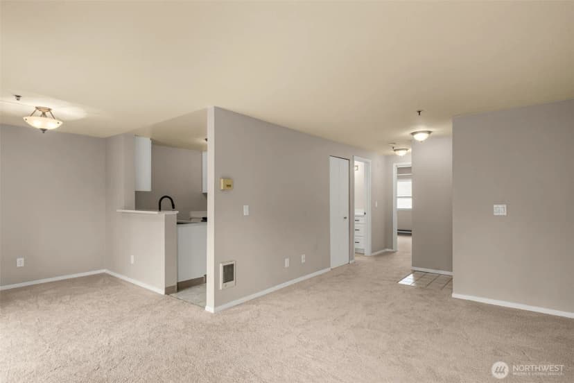 Property photo for 12515 109th Court Ne #b202, Kirkland photo 9