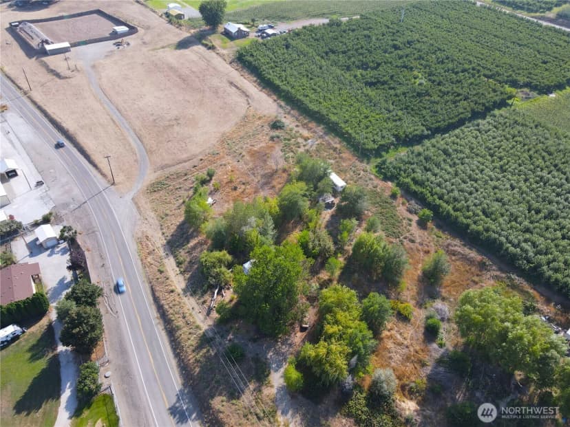 Property photo for 2103 Highway 7, Oroville photo 8