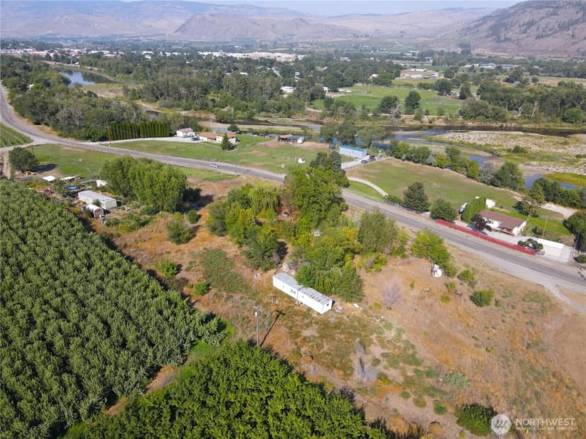 Property photo for 2103 Highway 7, Oroville photo 4