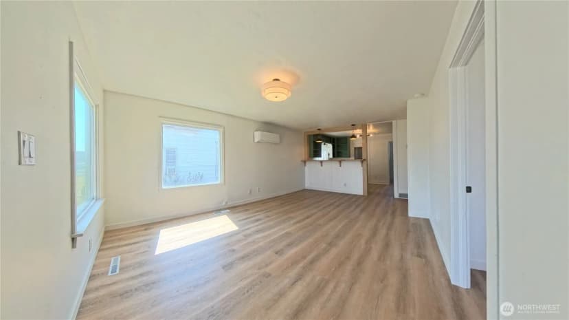 Property photo for 205 E Broadway Street, Ritzville photo 11