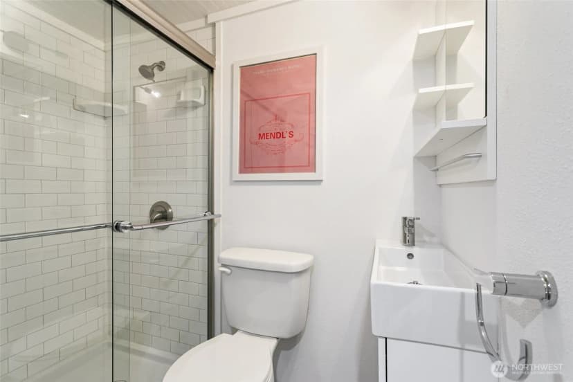 Property photo for 20417 55th Place Ne, Lake Forest Park photo 24