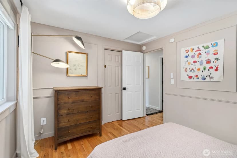 Property photo for 20417 55th Place Ne, Lake Forest Park photo 21