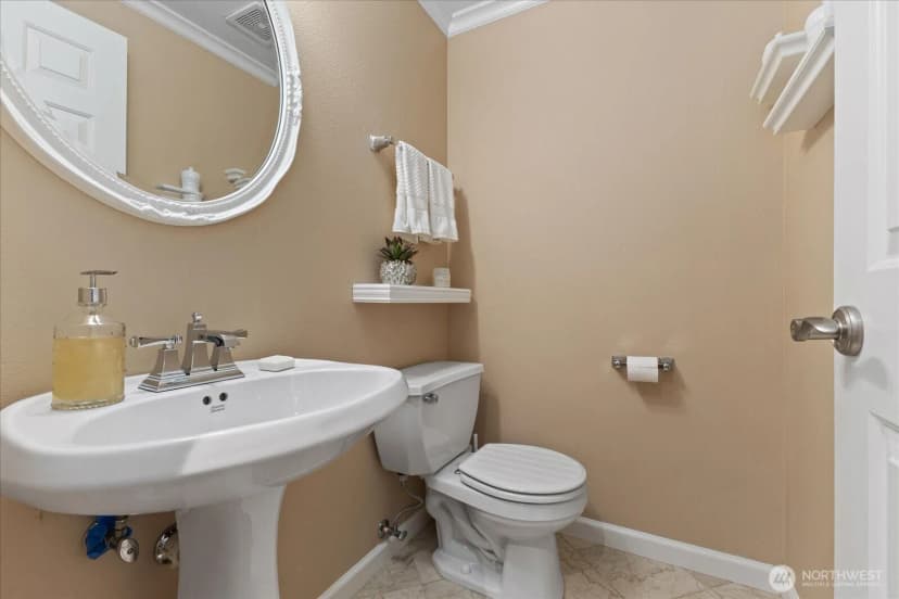 Property photo for 11866 Ne 162nd Lane, Bothell photo 12