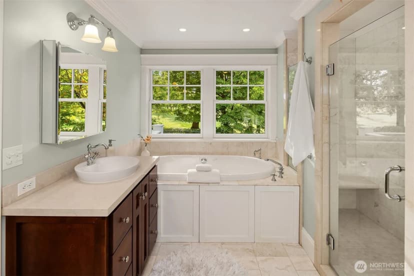 Property photo for 1508 37th Avenue E, Seattle photo 16