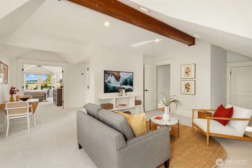 Property photo for 1508 37th Avenue E, Seattle photo 23