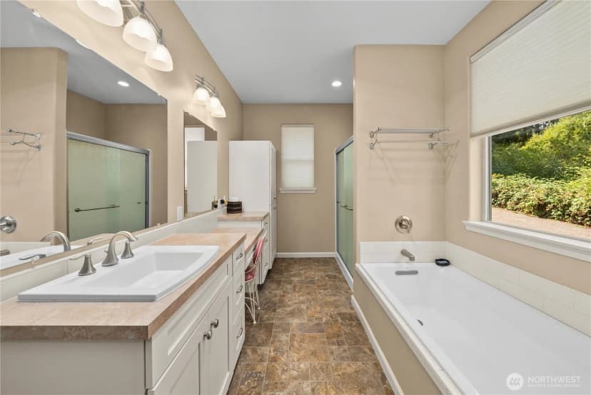 Property photo for 8545 Mill Bight Road Ne, Olympia photo 17