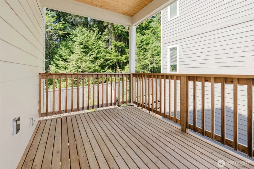 Property photo for 6480 Halyard Circle Se, Port Orchard photo 14